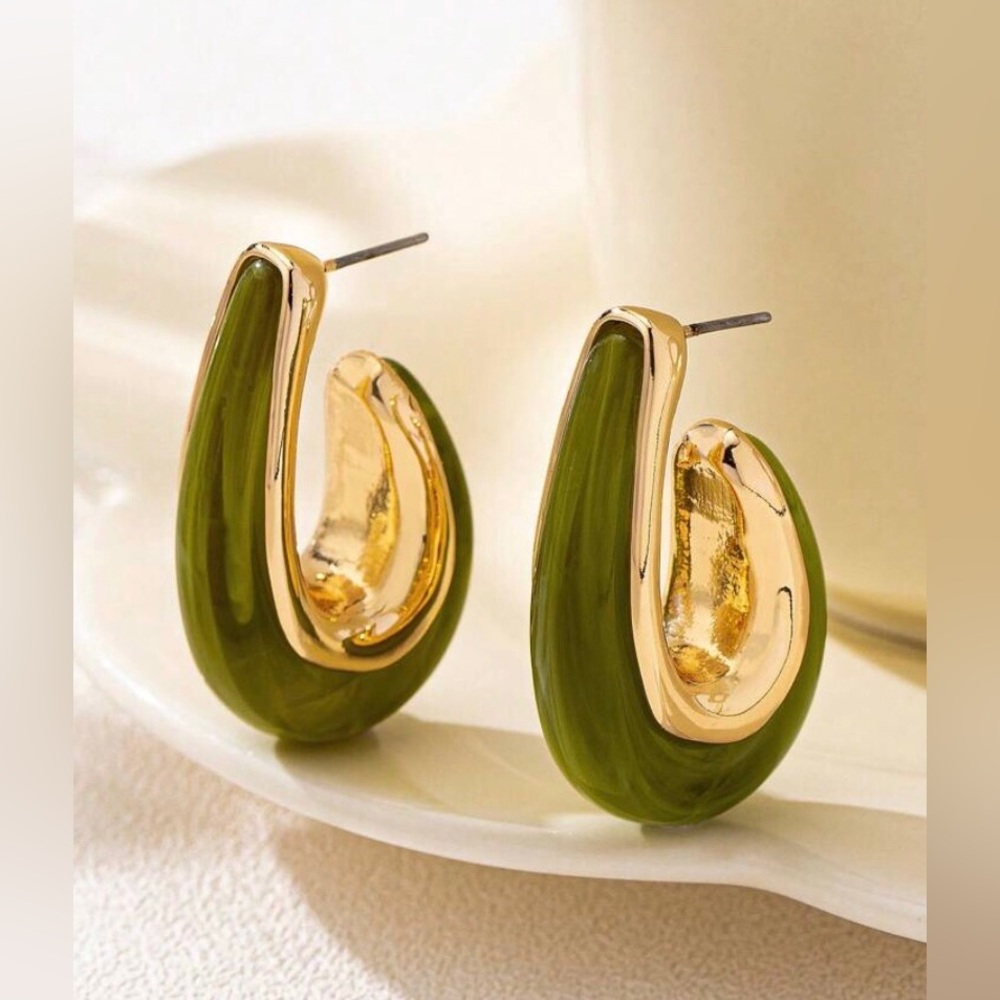 New Anthropologie Metal & Resin Tear Drop Hoop Earrings - Picture 9 of 16
